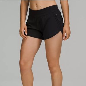 Lululemon Tracker 4” Lined Shorts Size 4 - Black